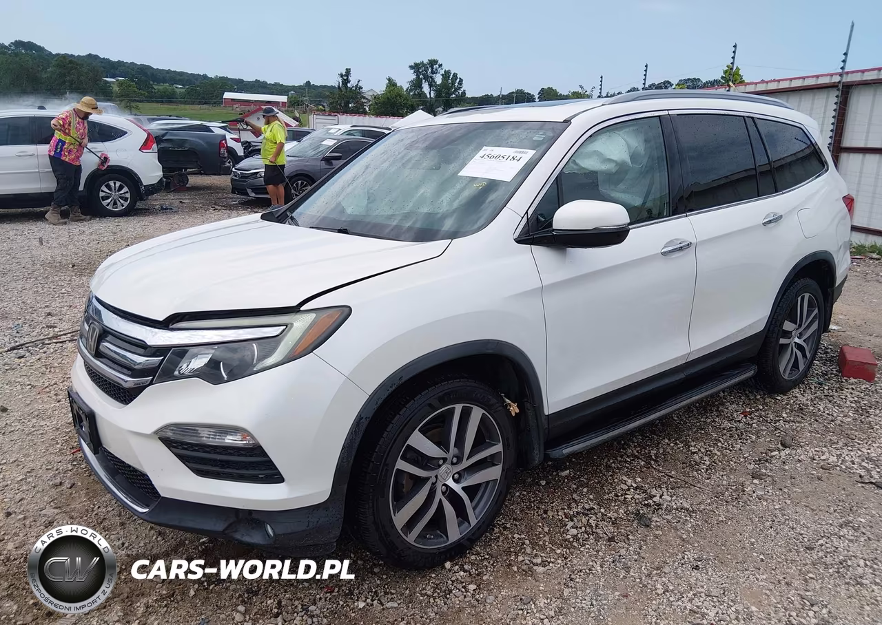 2016 Honda Pilot Touring VIN:5FNYF6H99GB057493 - 2