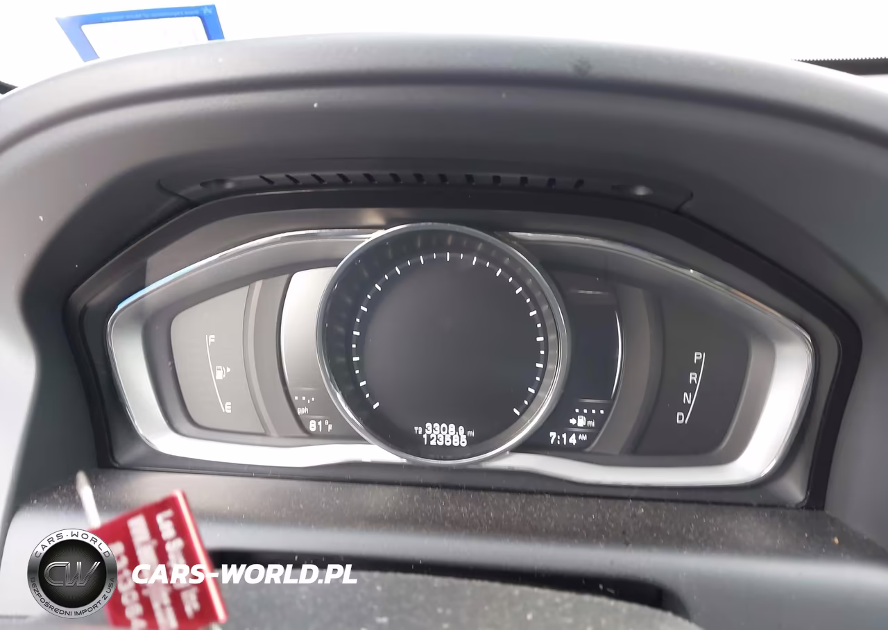 2017 Volvo Xc60 T6 Dynamic VIN:YV449MRR6H2068820 - 7