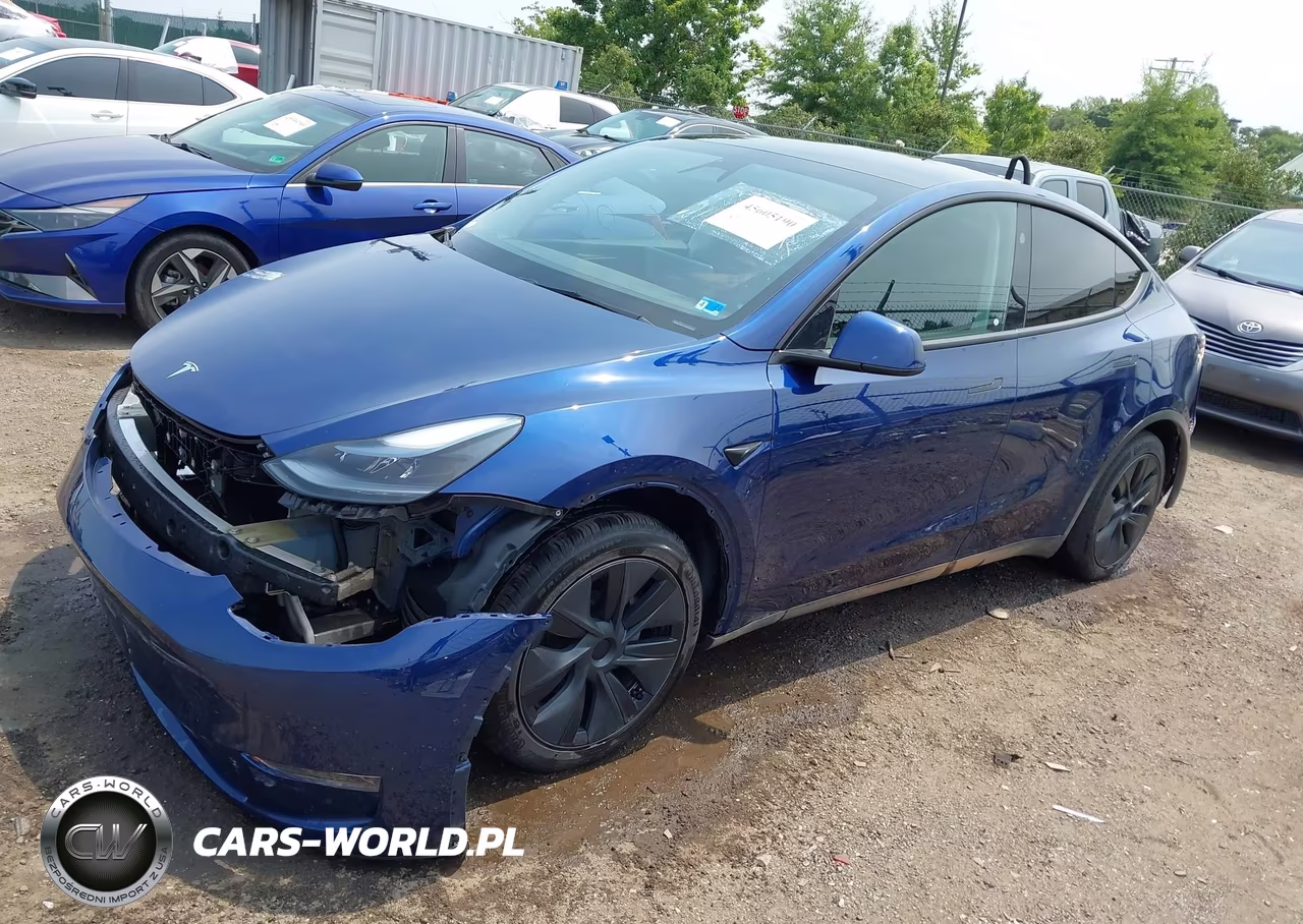 2024 Tesla Model Y Long Range Single Motor Rear-Wheel Drive-Rwd VIN:7SAYGDED8RF206301 - 15