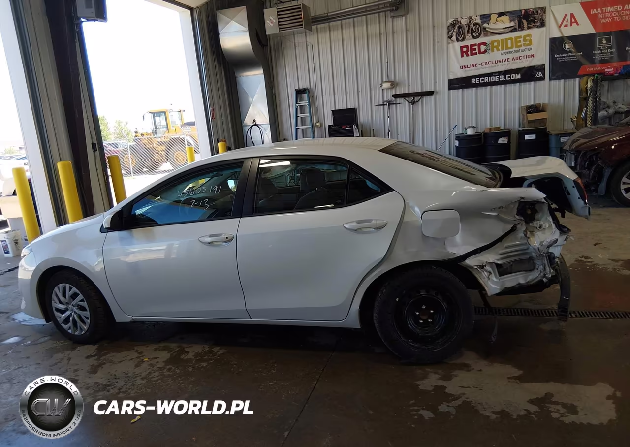 2017 Toyota Corolla Le VIN:5YFBURHE5HP644676 - 15