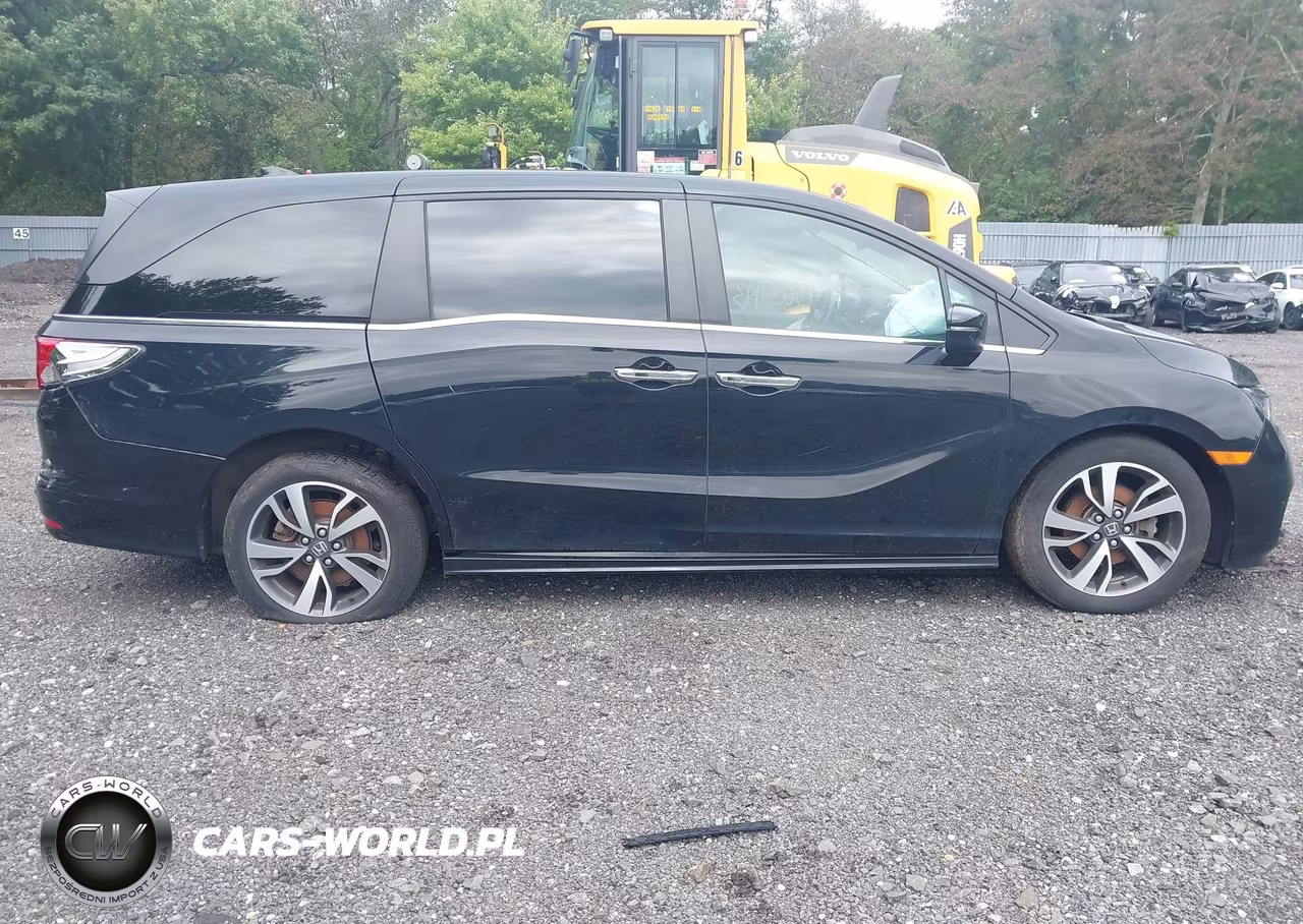 2024 Honda Odyssey Touring VIN:5FNRL6H87RB022457 - 13