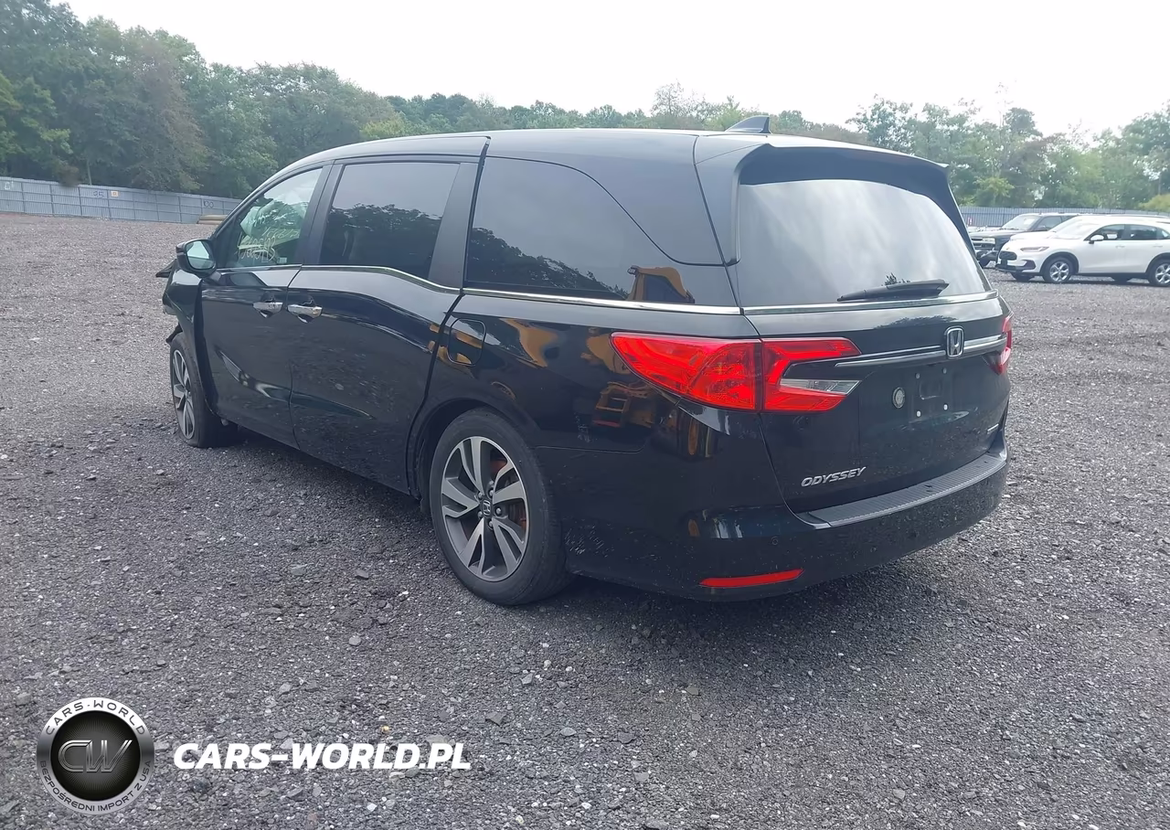 2024 Honda Odyssey Touring VIN:5FNRL6H87RB022457 - 3