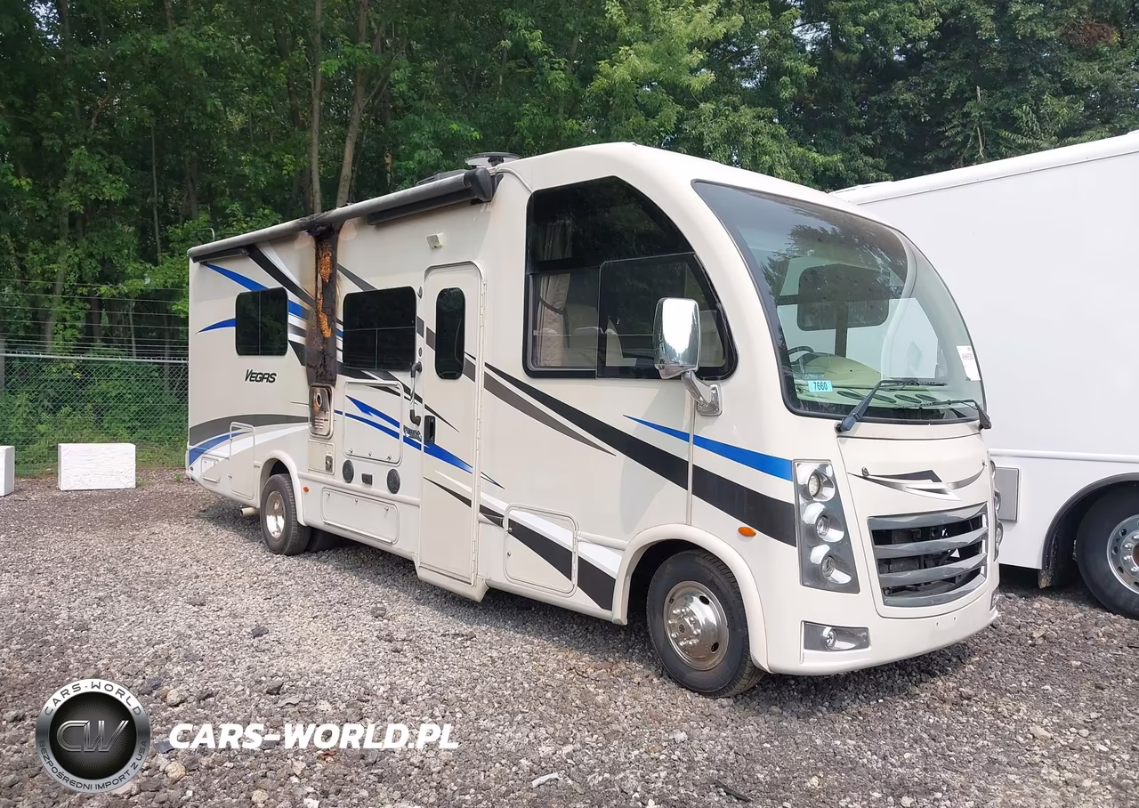 2017 Ford E-450 Stripped
