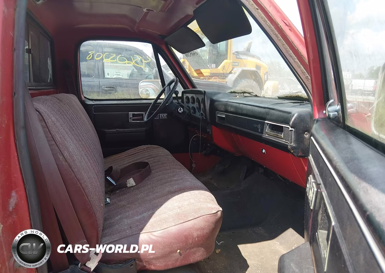 1984 Chevrolet C10 VIN:2GCDC14H3E1129165 - 5