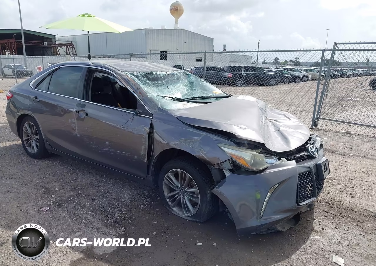 2016 Toyota Camry Se – zdjęcie 1 z 11