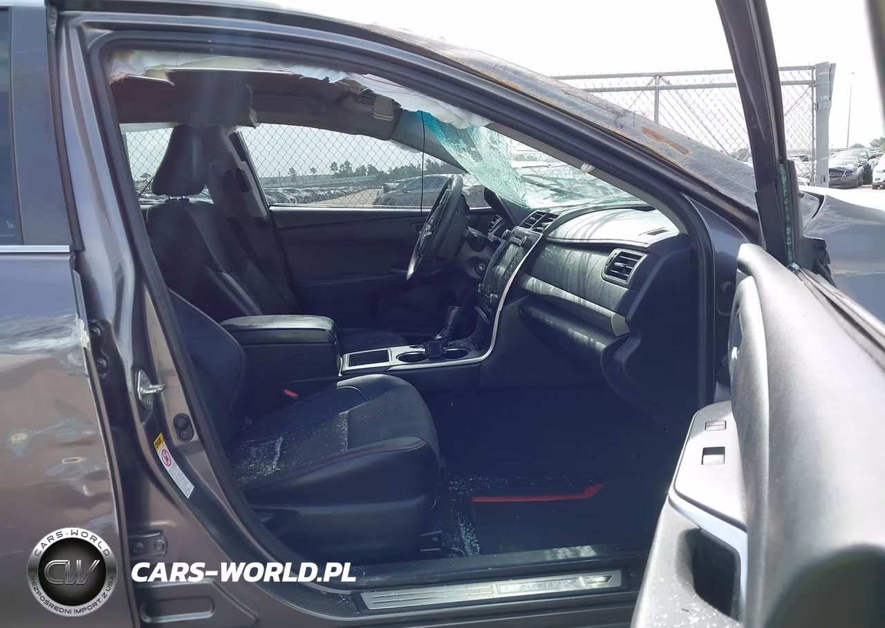 2016 Toyota Camry Se VIN:4T1BF1FK3GU200147 - 5
