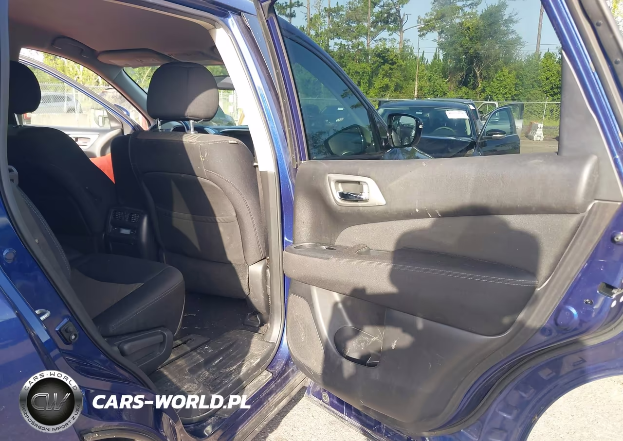 2017 Nissan Pathfinder Sv VIN:5N1DR2MN2HC665884 - 8