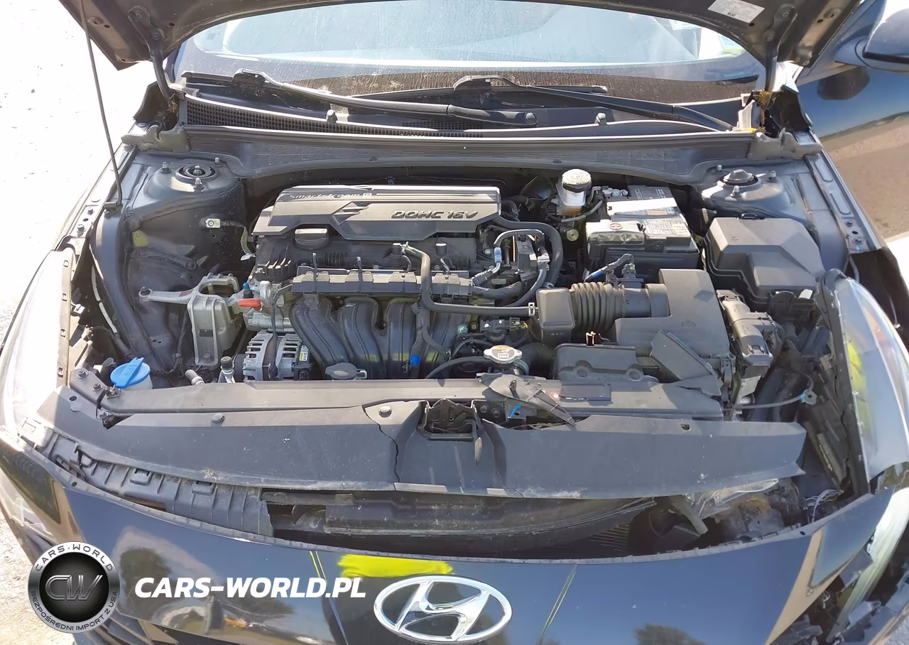 2023 Hyundai Elantra Sel VIN:5NPLM4AG9PH104570 - 10