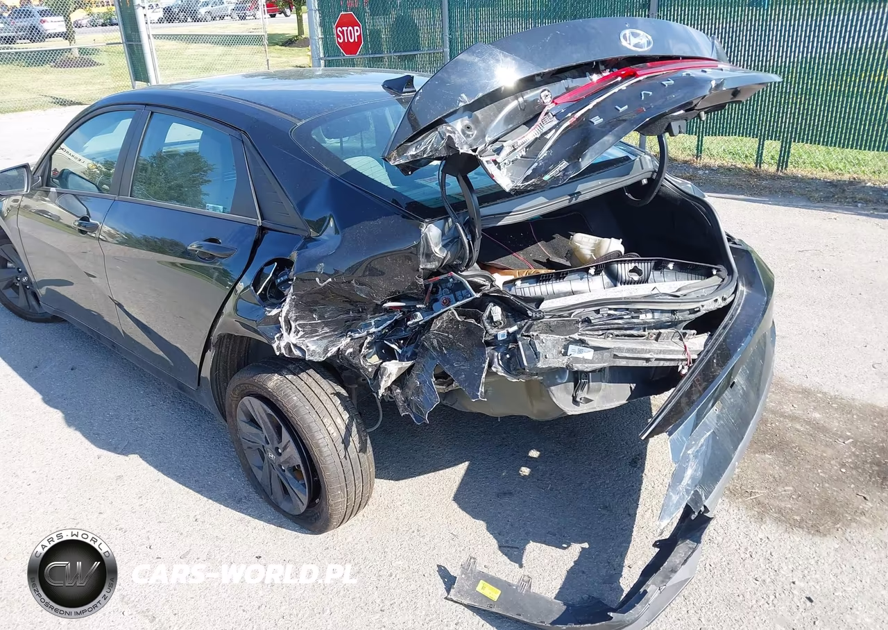 2023 Hyundai Elantra Sel VIN:5NPLM4AG9PH104570 - 6