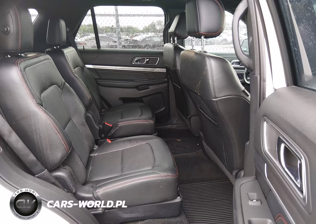 2017 Ford Explorer Sport VIN:1FM5K8GT0HGA45890 - 8
