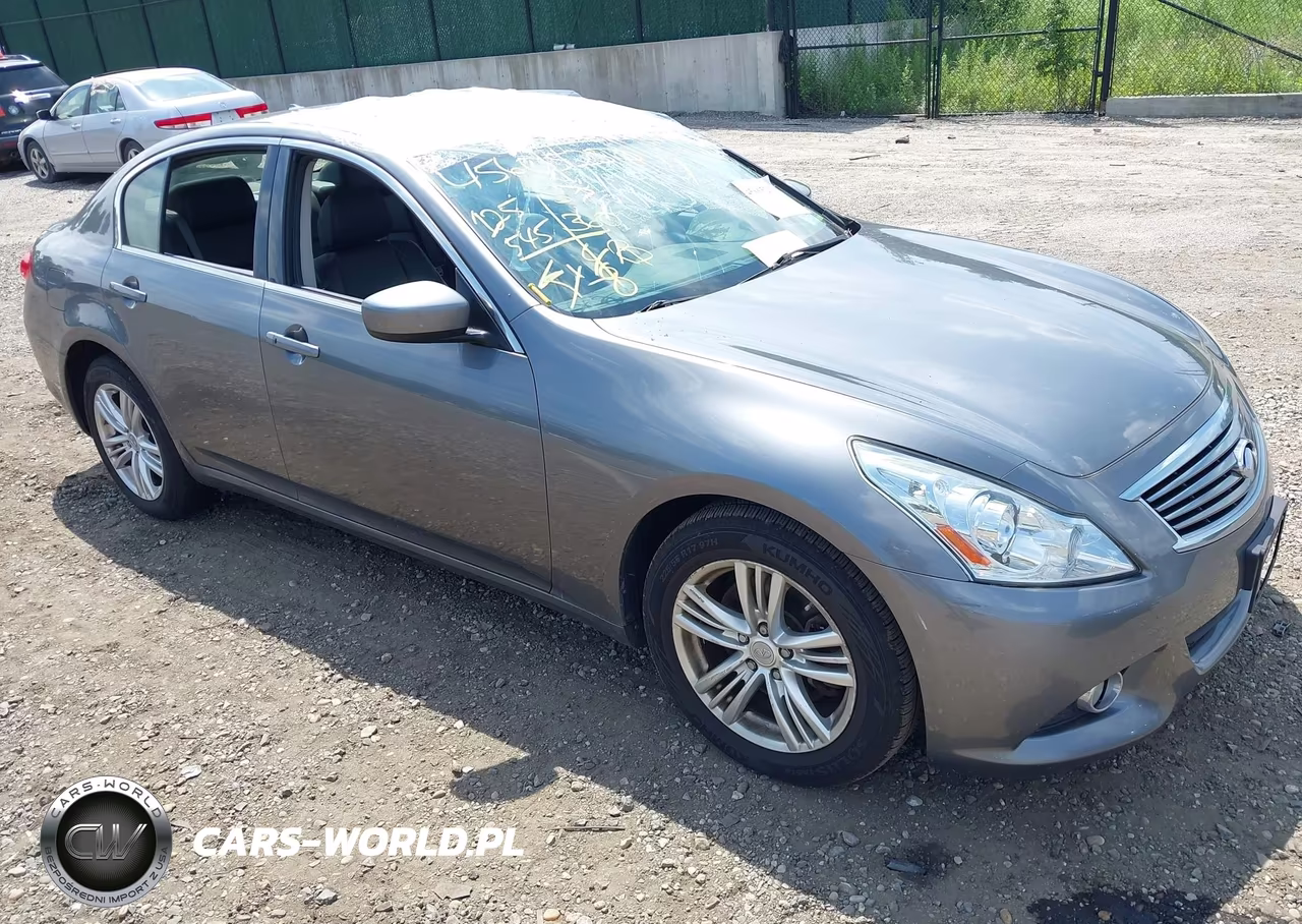 2015 Infiniti Q40