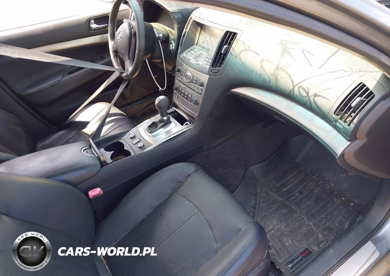 2015 Infiniti Q40 VIN:JN1CV6AR9FM523519 - 5