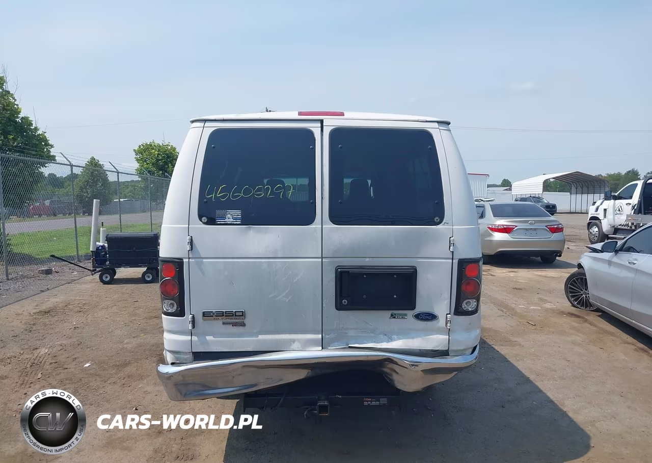 2011 Ford E-350 Super Duty Xlt VIN:1FBSS3BLXBDA01247 - 16