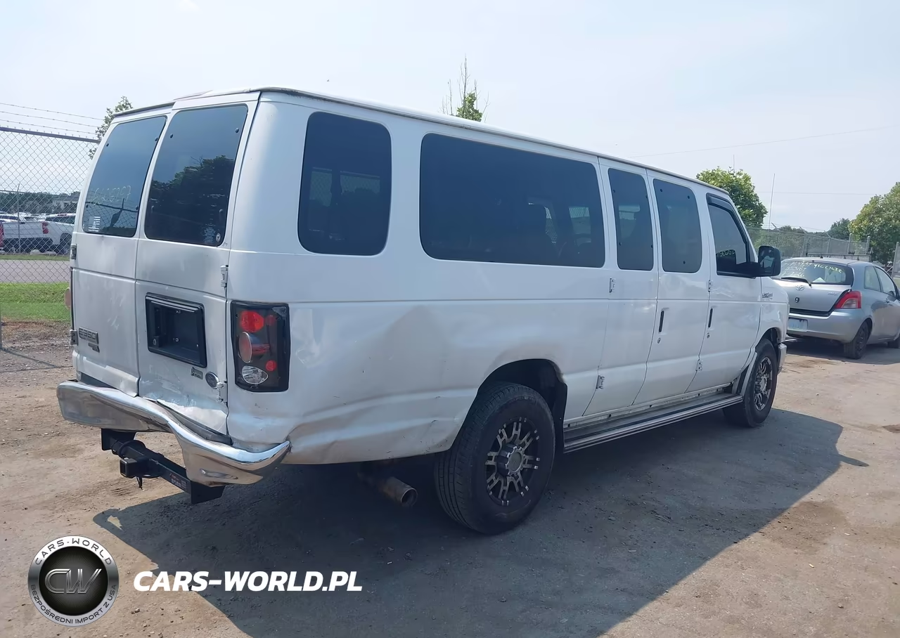 2011 Ford E-350 Super Duty Xlt VIN:1FBSS3BLXBDA01247 - 4
