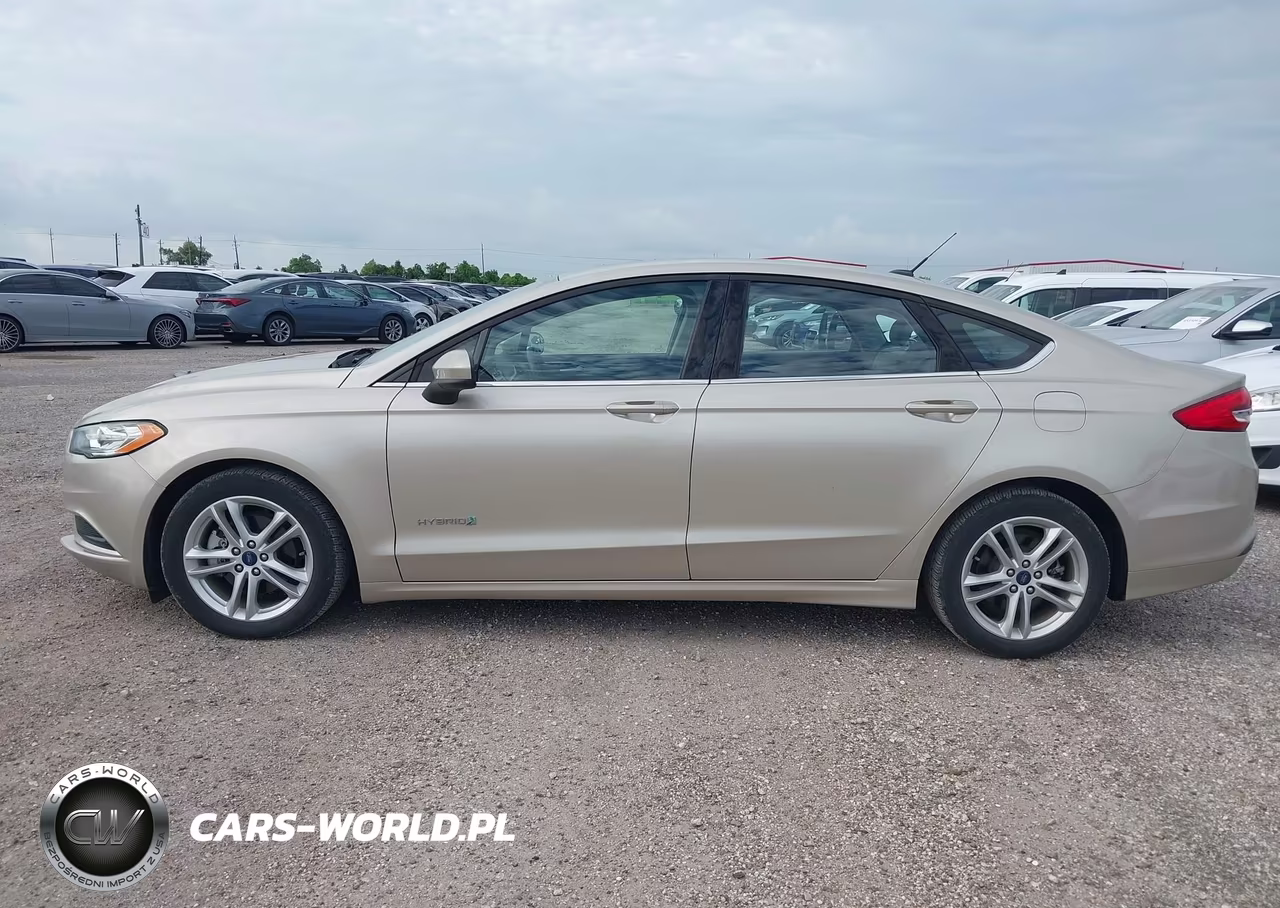 2018 Ford Fusion Hybrid S VIN:3FA6P0UU8JR100888 - 14