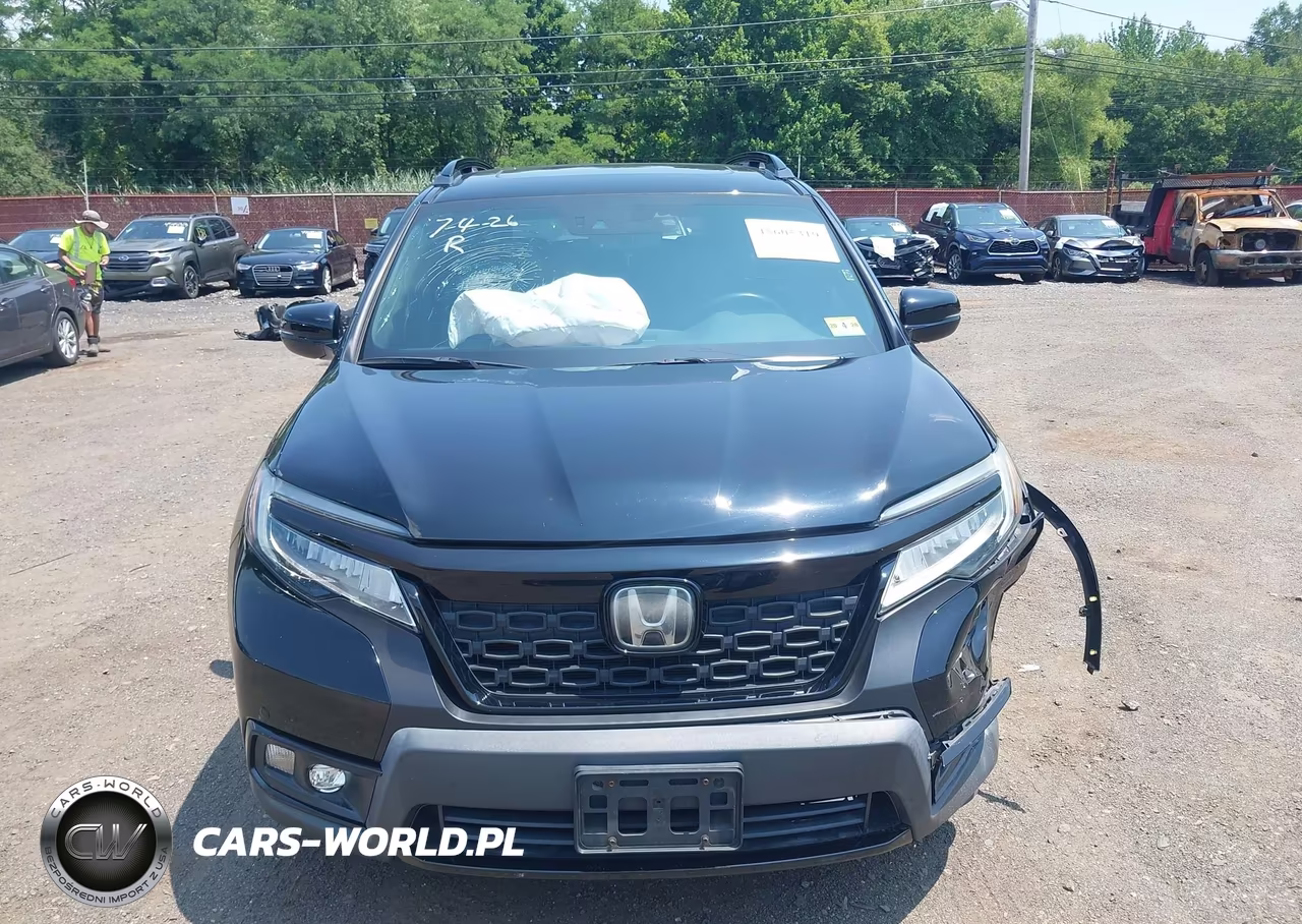 2019 Honda Passport Elite VIN:5FNYF8H01KB002087 - 12
