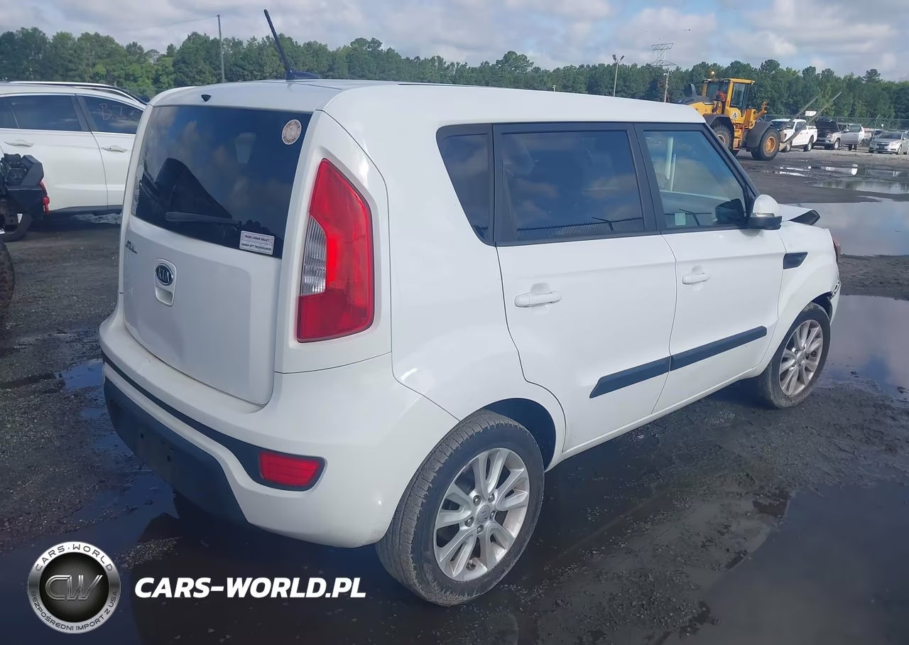 2012 Kia Soul + VIN:KNDJT2A65C7385058 - 4