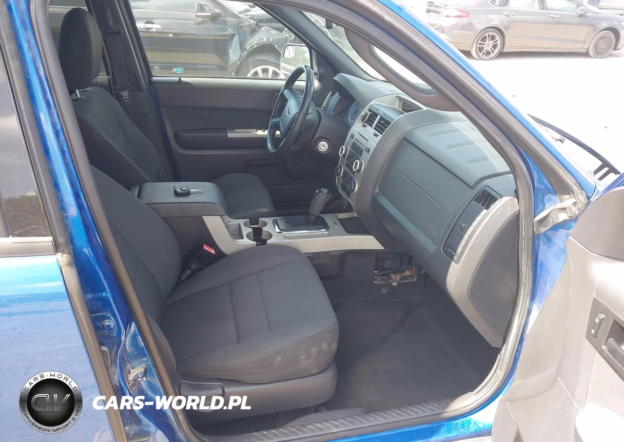 2012 Ford Escape Xlt VIN:1FMCU0D78CKA05962 - 5