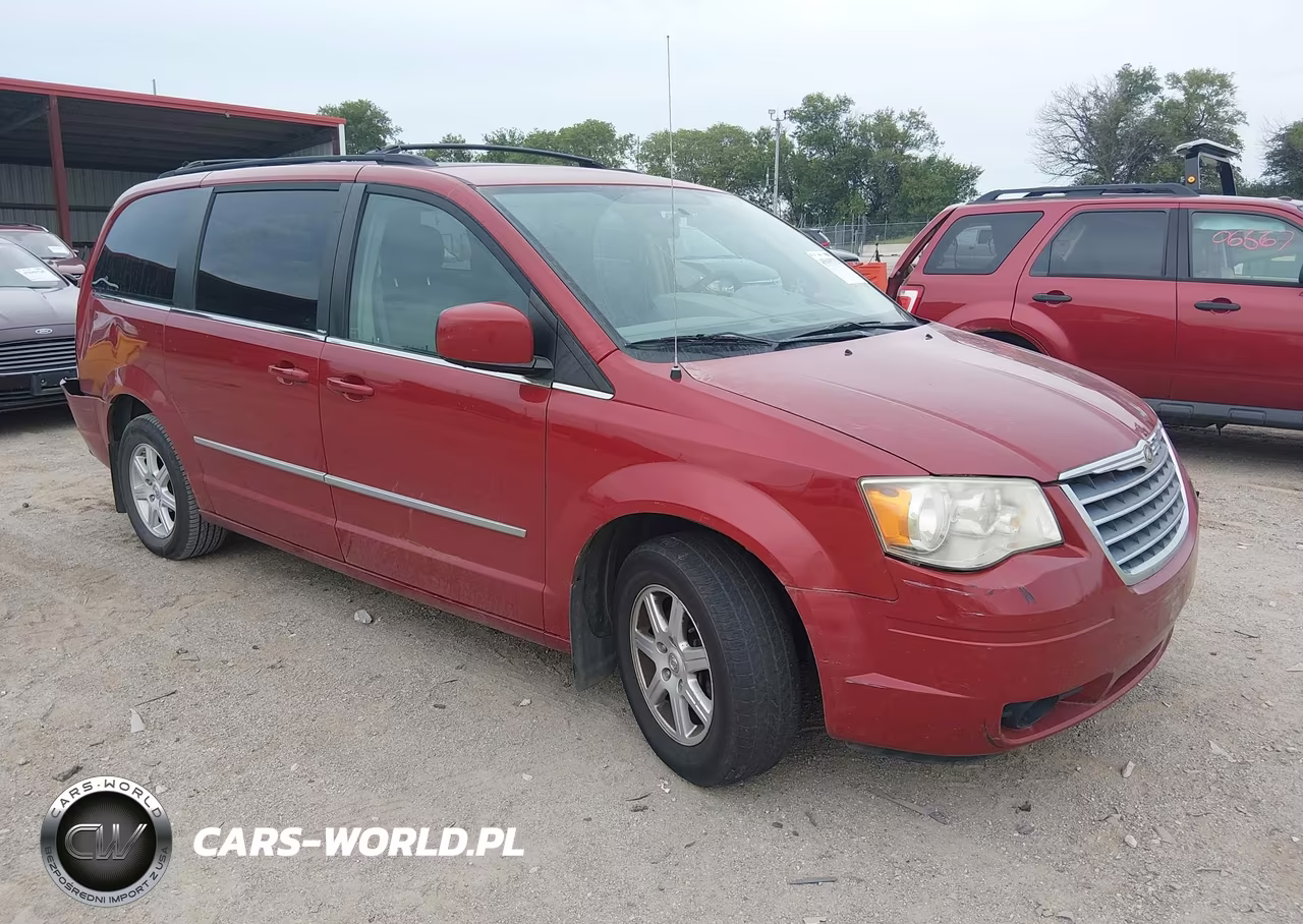 2010 Chrysler Town & Country Touring