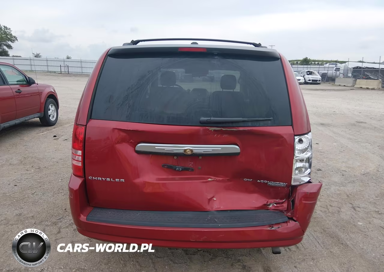 2010 Chrysler Town & Country Touring VIN:2A4RR5D17AR141162 - 16