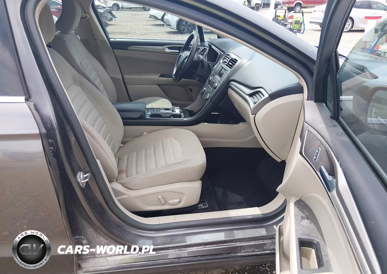 2018 Ford Fusion Hybrid Se VIN:3FA6P0LU1JR173425 - 5