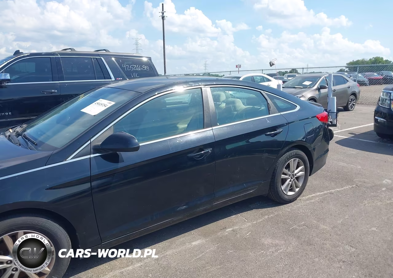 2015 Hyundai Sonata Se VIN:5NPE24AF5FH123122 - 14
