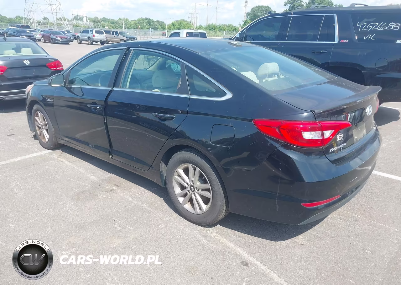 2015 Hyundai Sonata Se VIN:5NPE24AF5FH123122 - 3