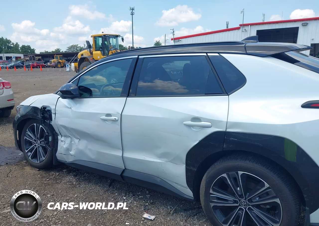 2023 Toyota Bz4X Limited VIN:JTMABACA4PA031474 - 14