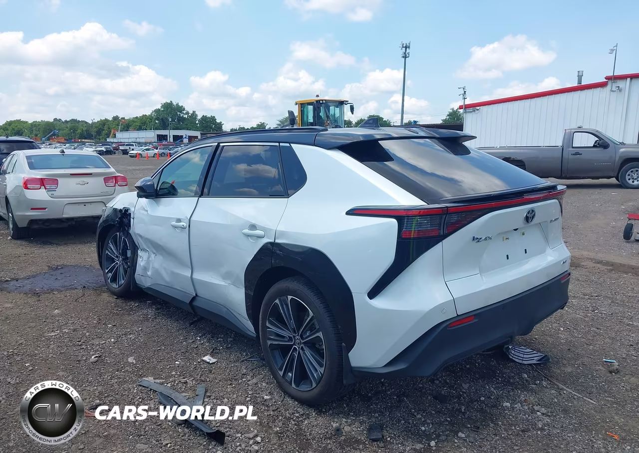 2023 Toyota Bz4X Limited VIN:JTMABACA4PA031474 - 3