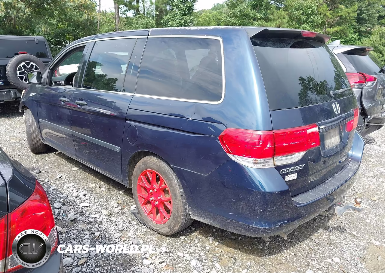 2010 Honda Odyssey Lx VIN:5FNRL3H23AB050061 - 3