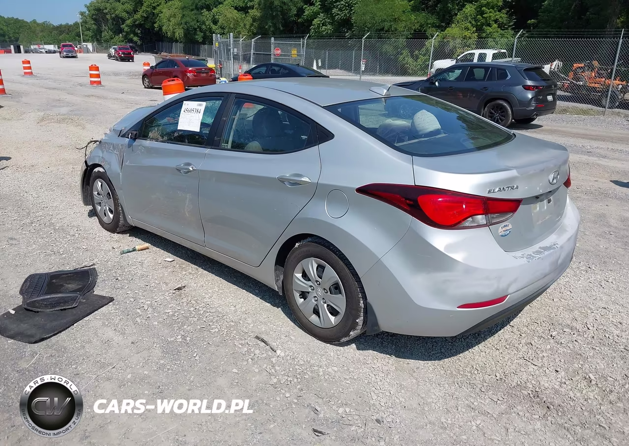 2016 Hyundai Elantra Se VIN:5NPDH4AE9GH797132 - 3
