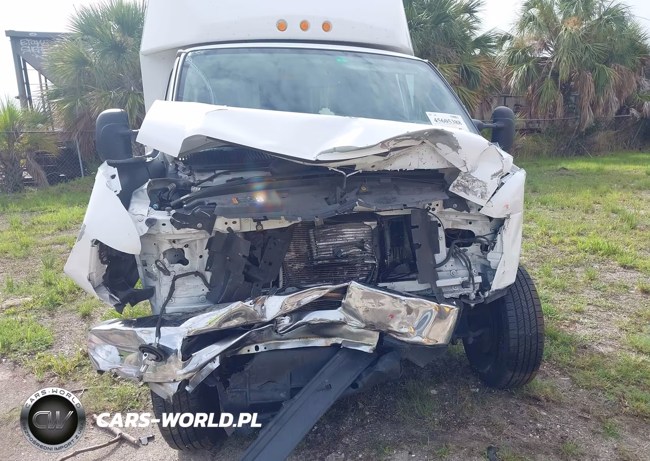 2021 Ford E-350 Cutaway VIN:1FDWE3FN7MDC18933 - 11