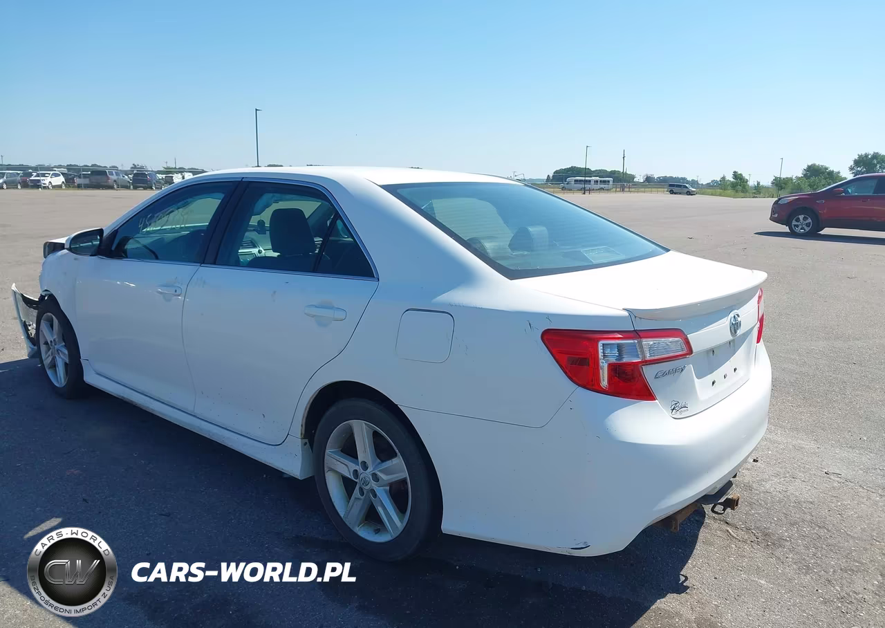 2012 Toyota Camry Se VIN:4T1BF1FK9CU577639 - 3