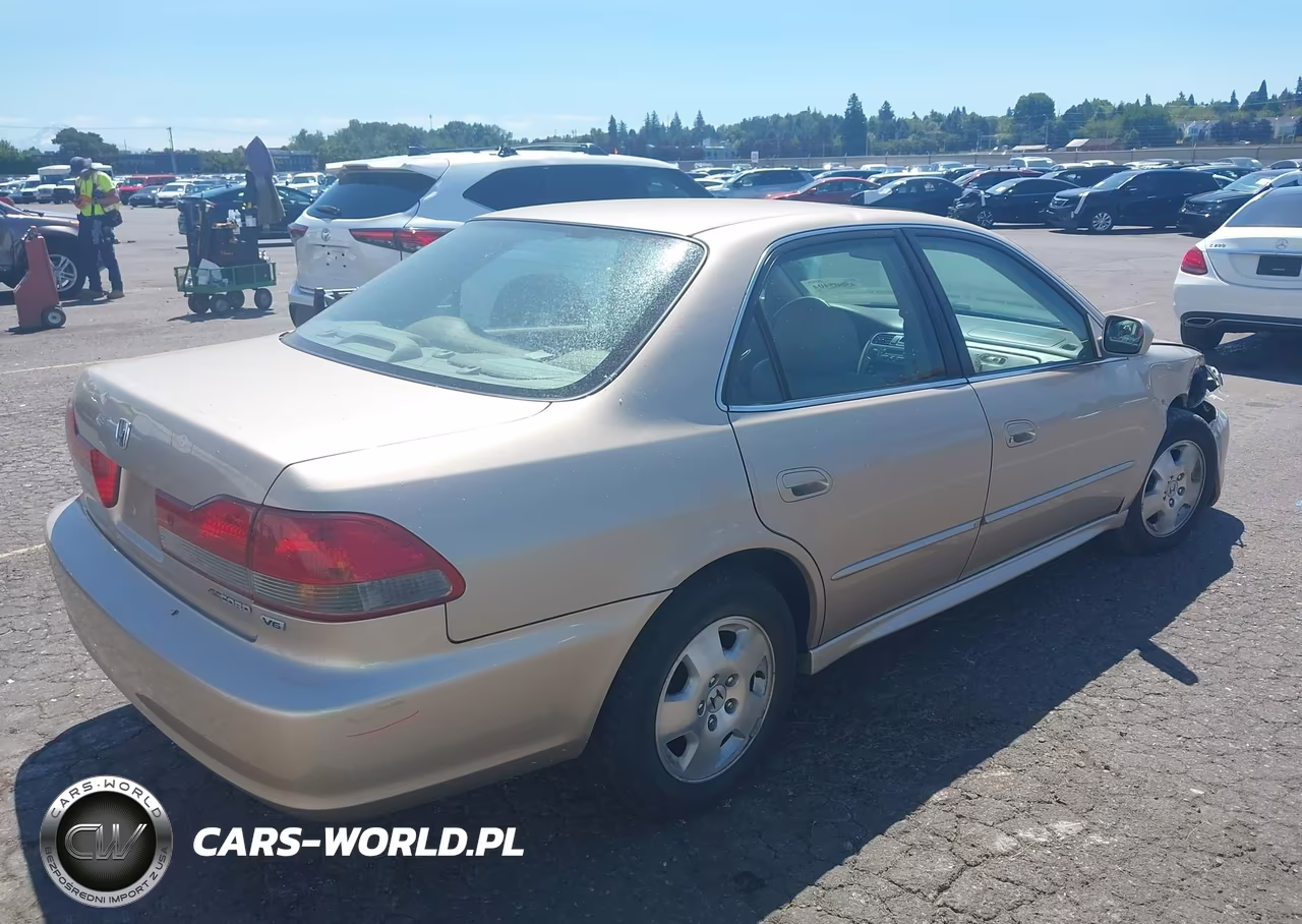 2002 Honda Accord 3.0 Ex VIN:1HGCG16592A008940 - 4