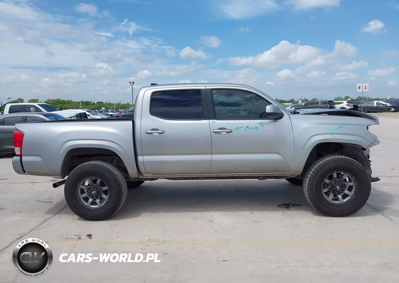 2017 Toyota Tacoma Sr VIN:5TFAX5GN2HX102725 - 14