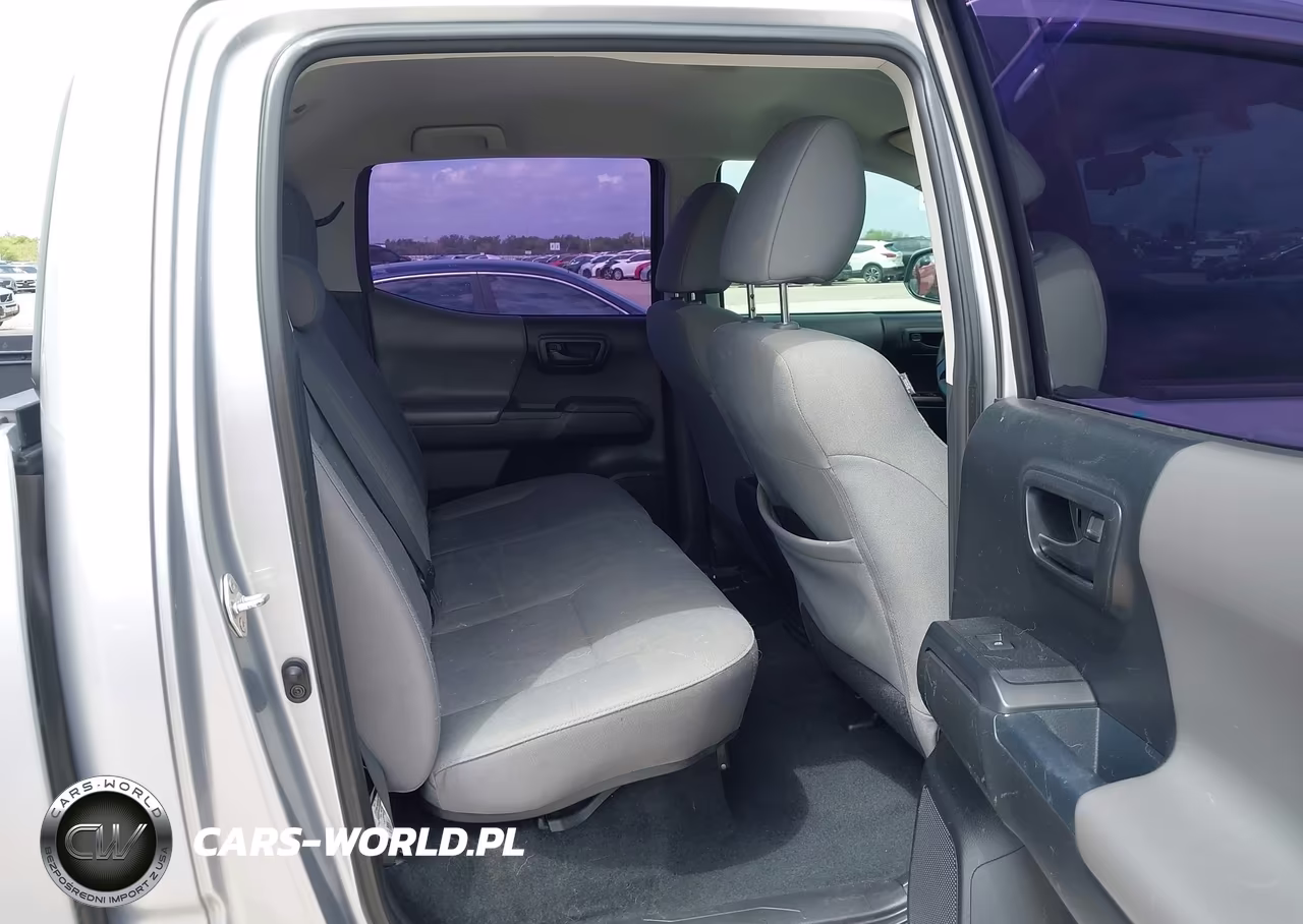 2017 Toyota Tacoma Sr VIN:5TFAX5GN2HX102725 - 8