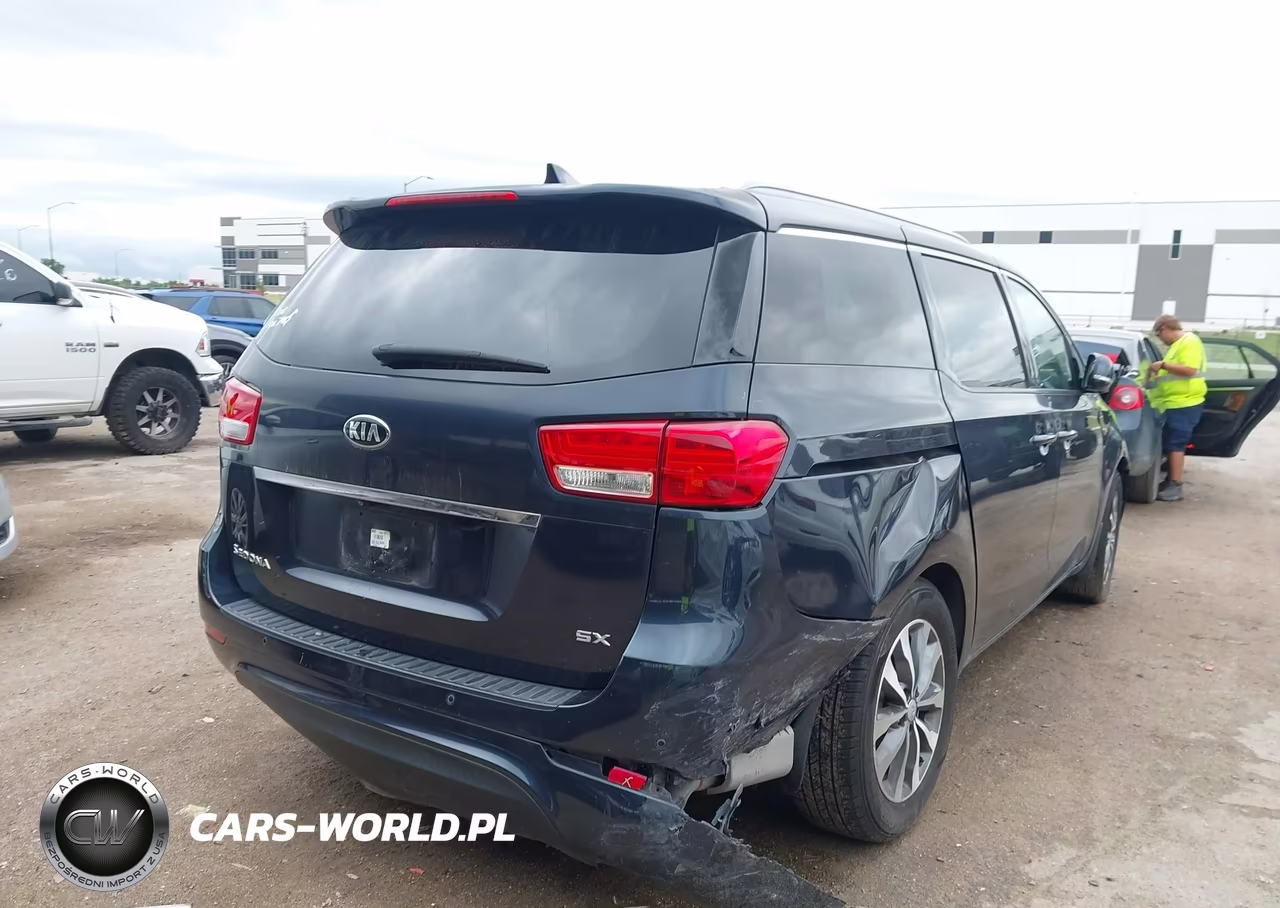 2016 Kia Sedona Sx VIN:KNDMC5C15G6169724 - 4
