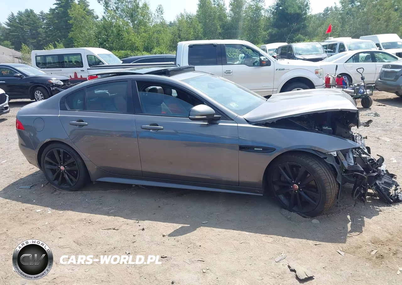 2017 Jaguar Xe 35T R-Sport VIN:SAJAL4BV5HA973152 - 13