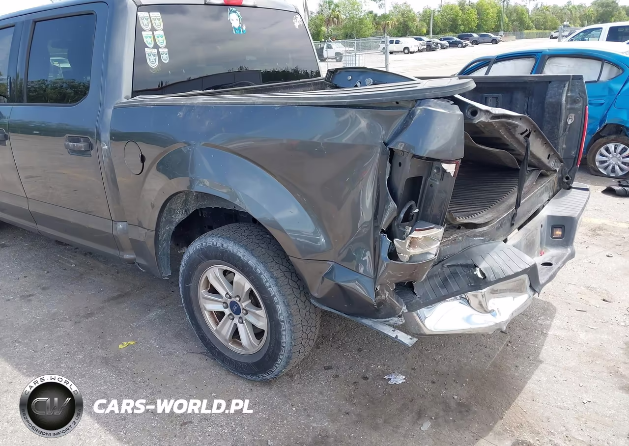 2018 Ford F-150 Xlt VIN:1FTEW1CB4JFB30322 - 6