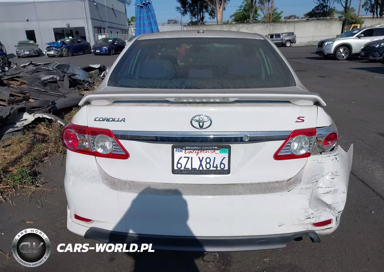 2013 Toyota Corolla S VIN:5YFBU4EE4DP142372 - 17