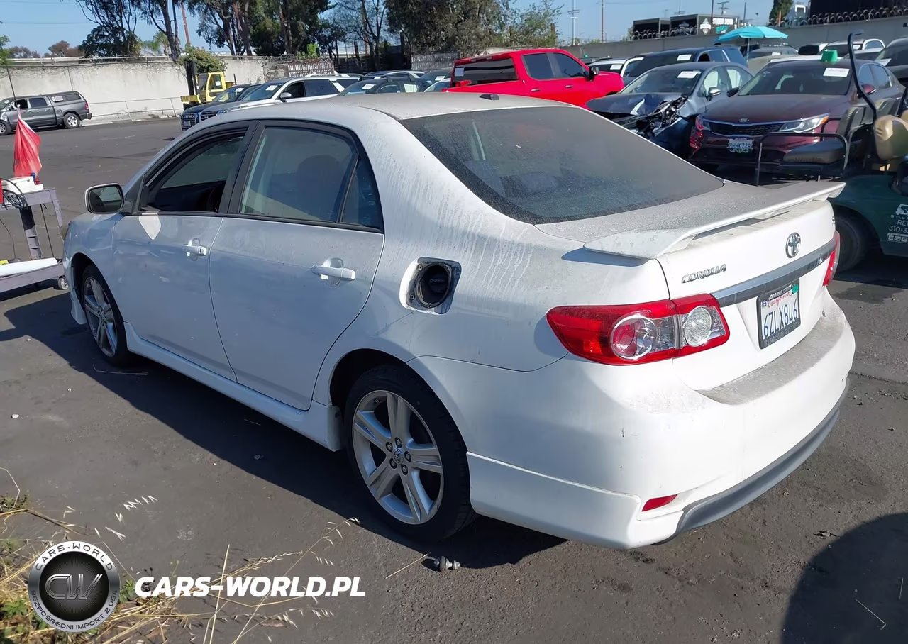 2013 Toyota Corolla S VIN:5YFBU4EE4DP142372 - 3