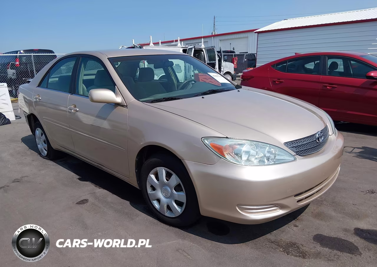 2003 Toyota Camry Le – zdjęcie 1 z 20