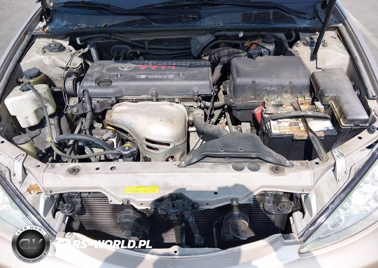 2003 Toyota Camry Le VIN:4T1BE32K03U757046 - 10