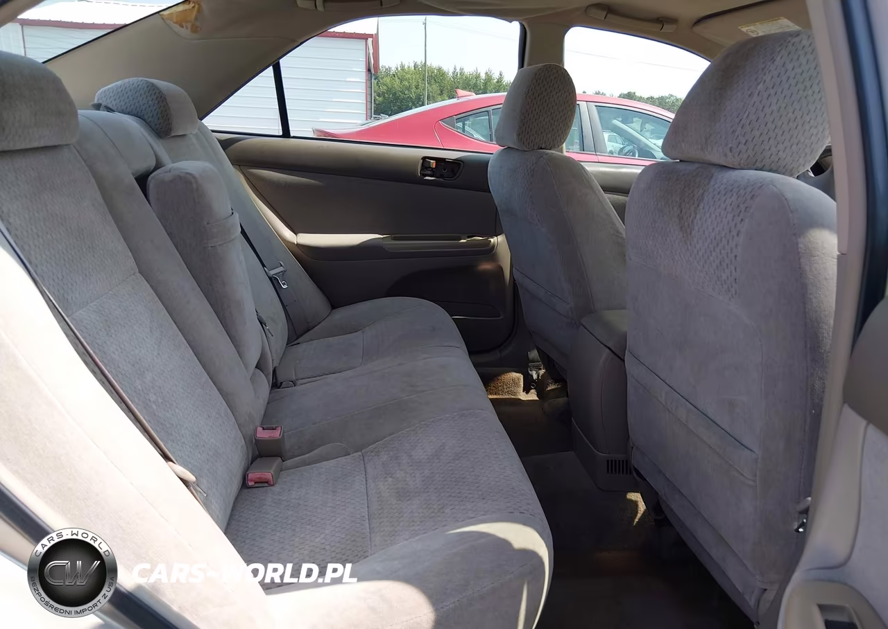 2003 Toyota Camry Le VIN:4T1BE32K03U757046 - 8