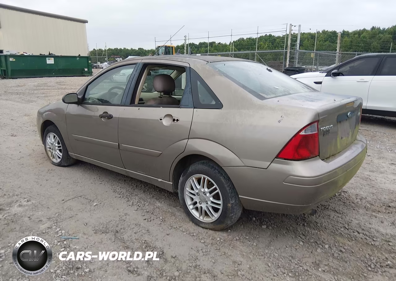2005 Ford Focus Zx4 VIN:1FAFP34N35W248704 - 3