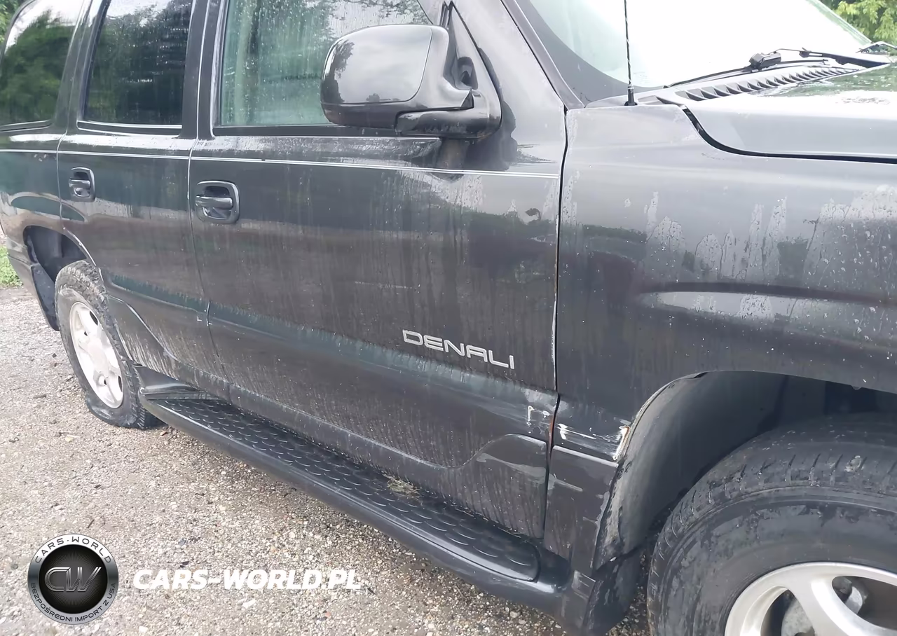 2004 GMC Yukon Denali VIN:1GKEK63UX4J294691 - 13