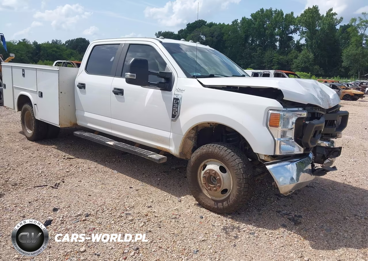 2020 Ford F-350 Chassis Xl