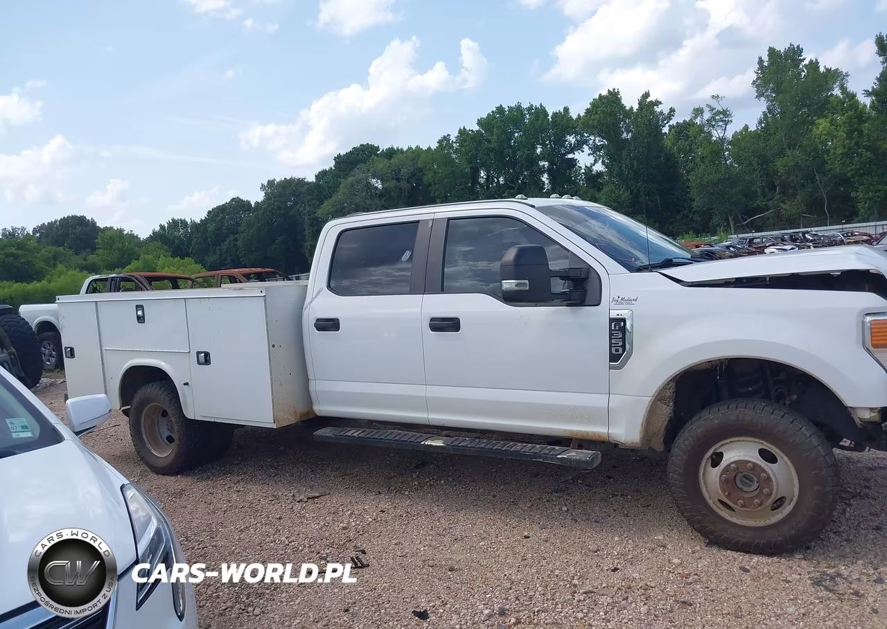 2020 Ford F-350 Chassis Xl VIN:1FD8W3H69LED42593 - 13