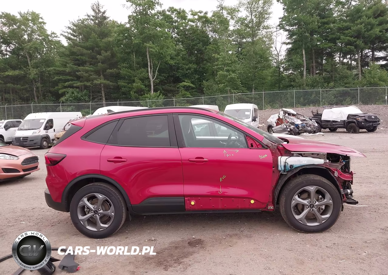 2025 Ford Escape St-Line VIN:1FMCU9MN7SUA86930 - 14