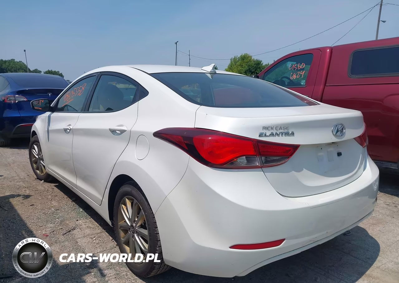 2016 Hyundai Elantra Se VIN:5NPDH4AE0GH702604 - 3
